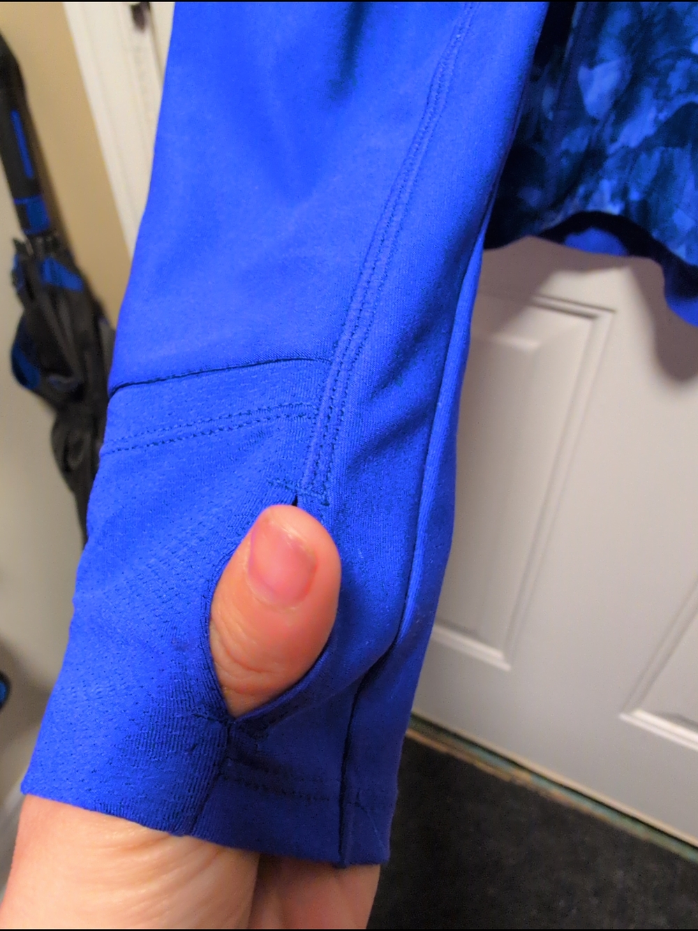 Mondetta Women's Royal Blue Patterned Zip-Up Utility Jacket - Picture 5 of 9